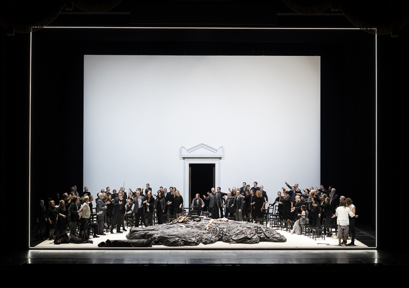 1067-Production-image-Fidelio-c-ROH-2020-Photographed-by-Bill-Cooper